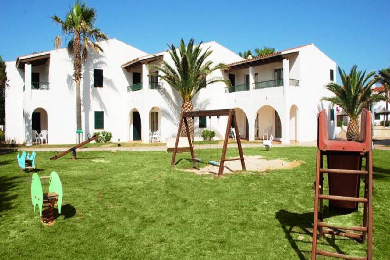 Apartamentos Vistapicas Cala'N Blanes  Exterior photo